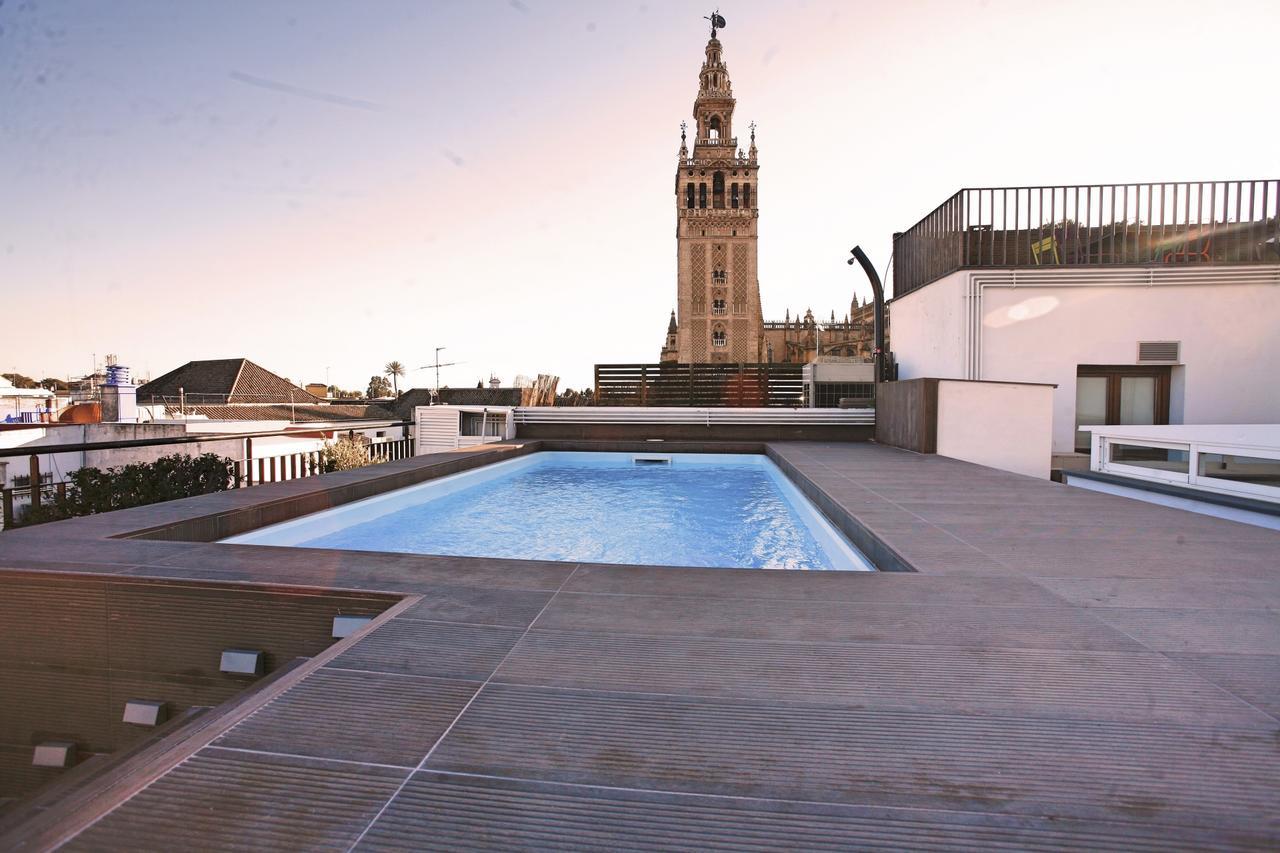 Cathedral Apartment, Upper Floor Apartment Sevilla Exterior foto